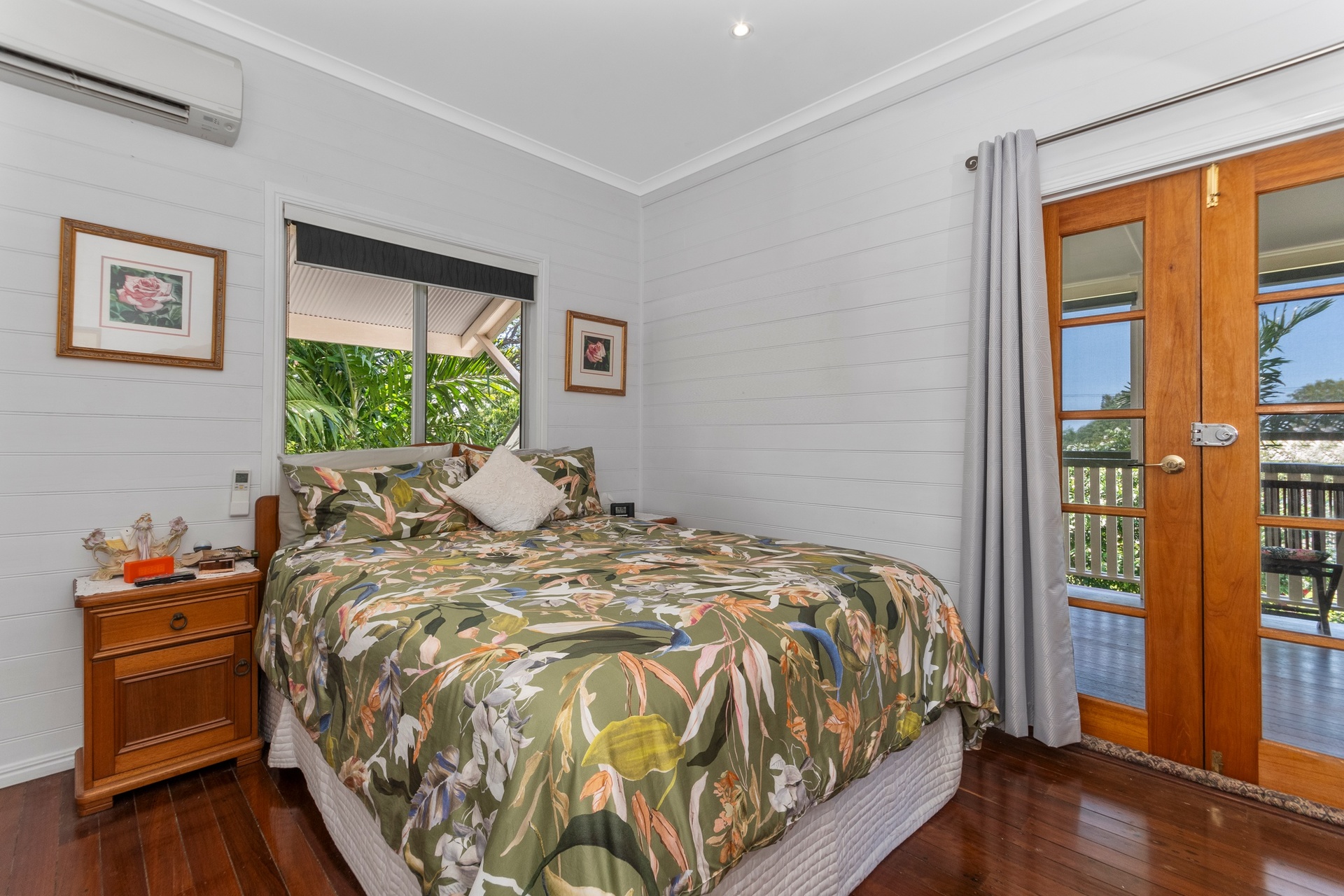 Open for inspection in Currajong