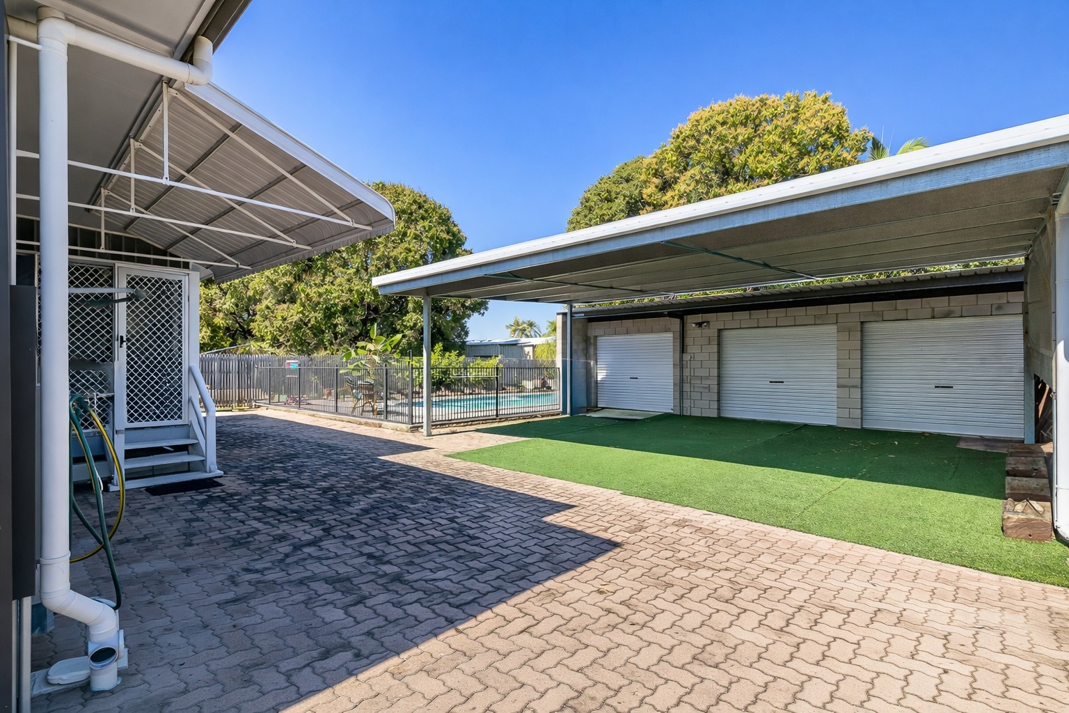 Currajong real estate For Sale