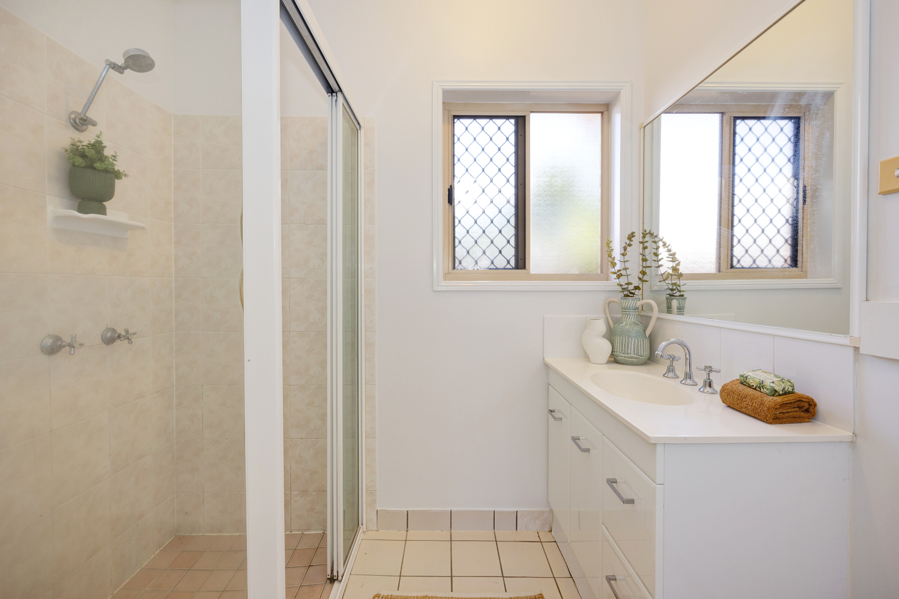 Real Estate in Annandale