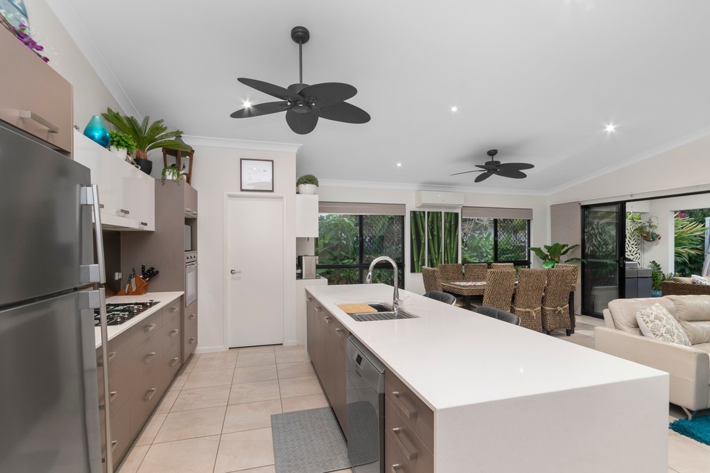 Real Estate in Mount Low