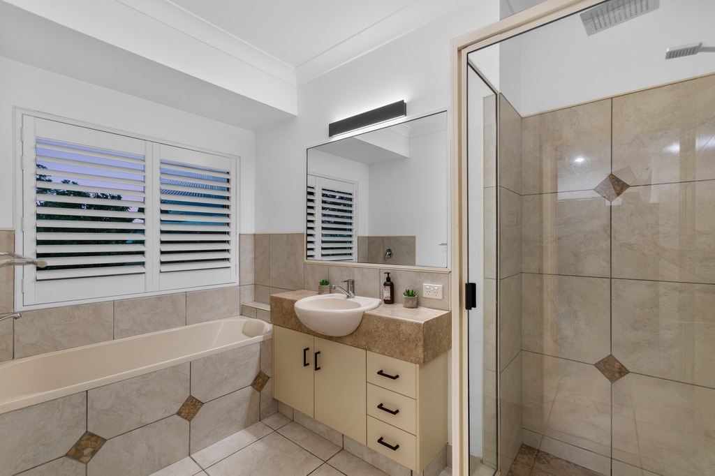 Selling your property in Alice River