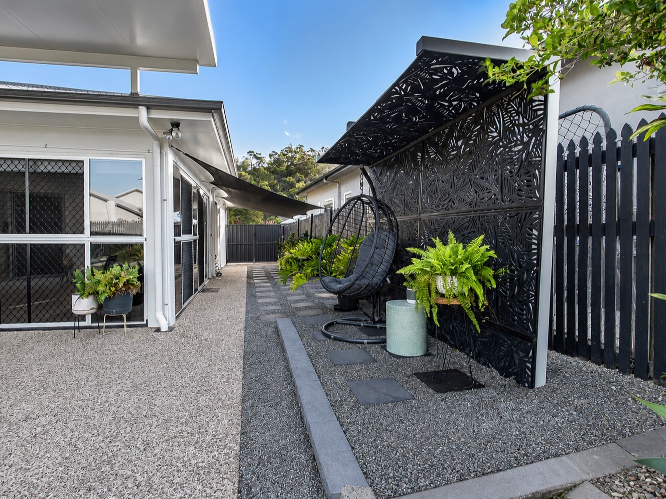 Real Estate in Mount Louisa