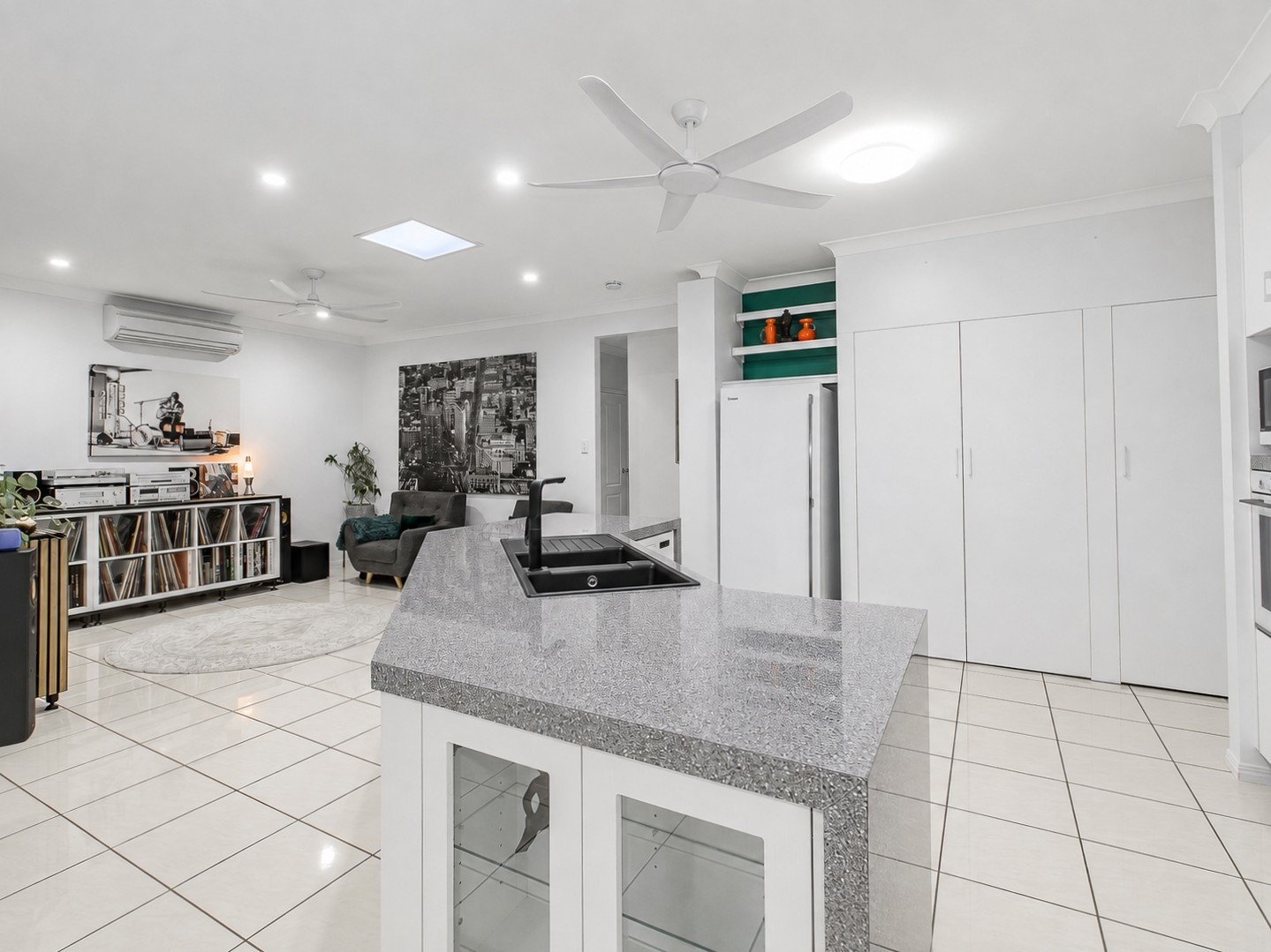 Real Estate in Mount Louisa