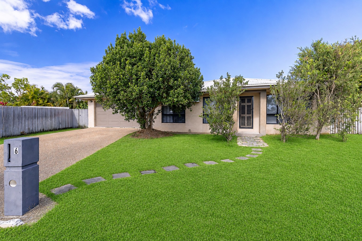 Property in Condon - JUST LISTED