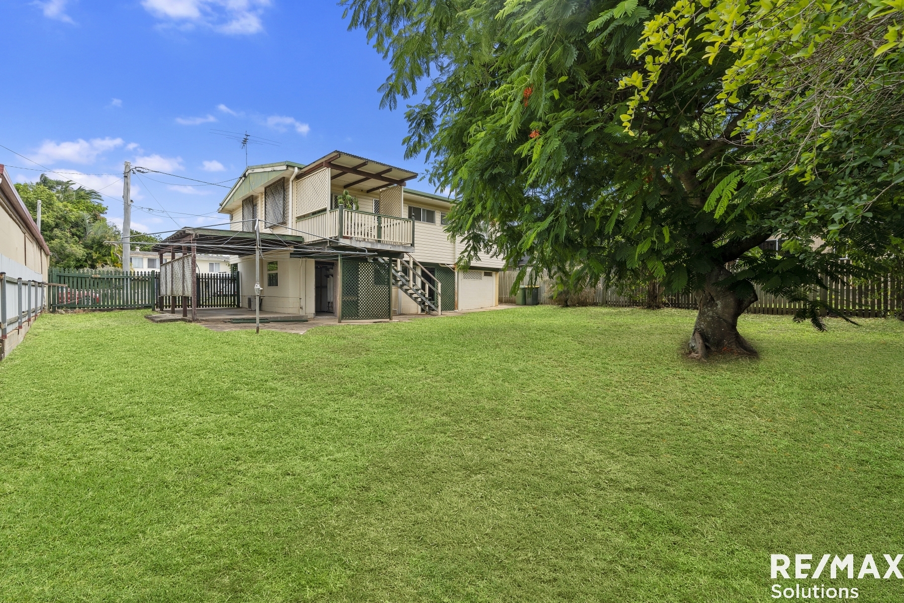 40 Deans Street Clontarf Queensland House for Sale - RE/MAX Australia