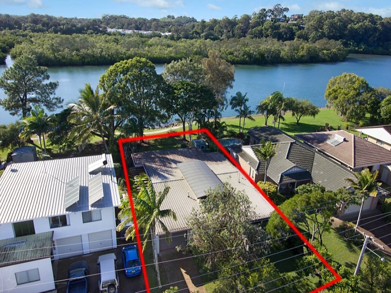 89 Sunset Boulevard, Tweed Heads West, Tweed Heads West - Image 1