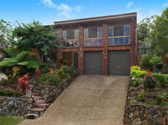 Property in Holland Park West - Sold