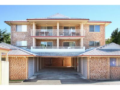 Property in Holland Park West - Sold