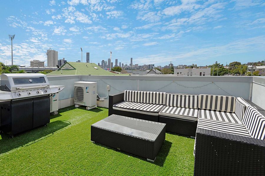 Property in East Brisbane - Leased