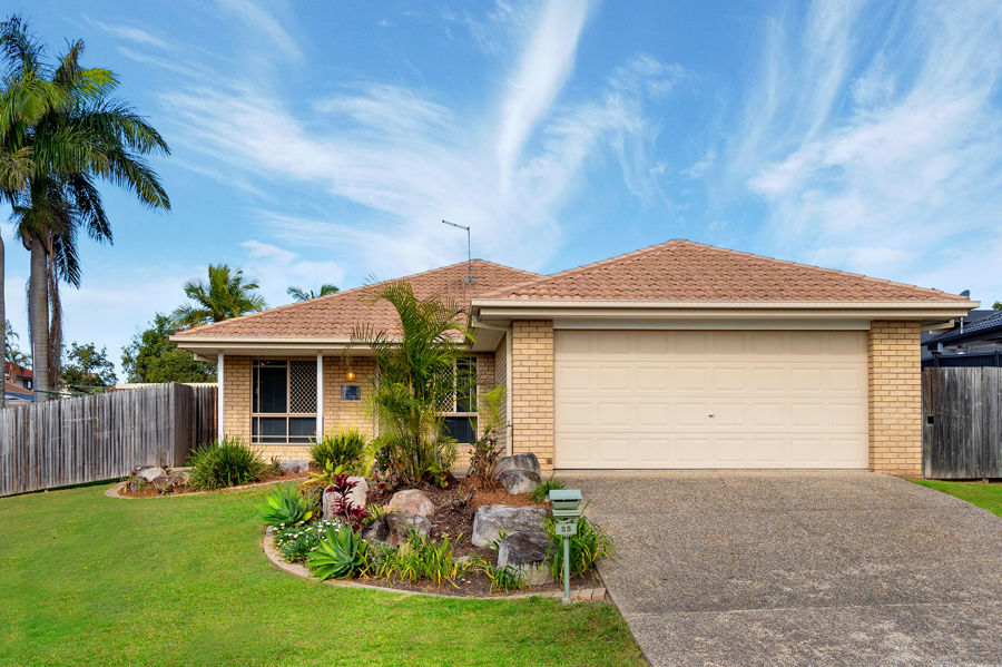 Property in Eight Mile Plains - Leased