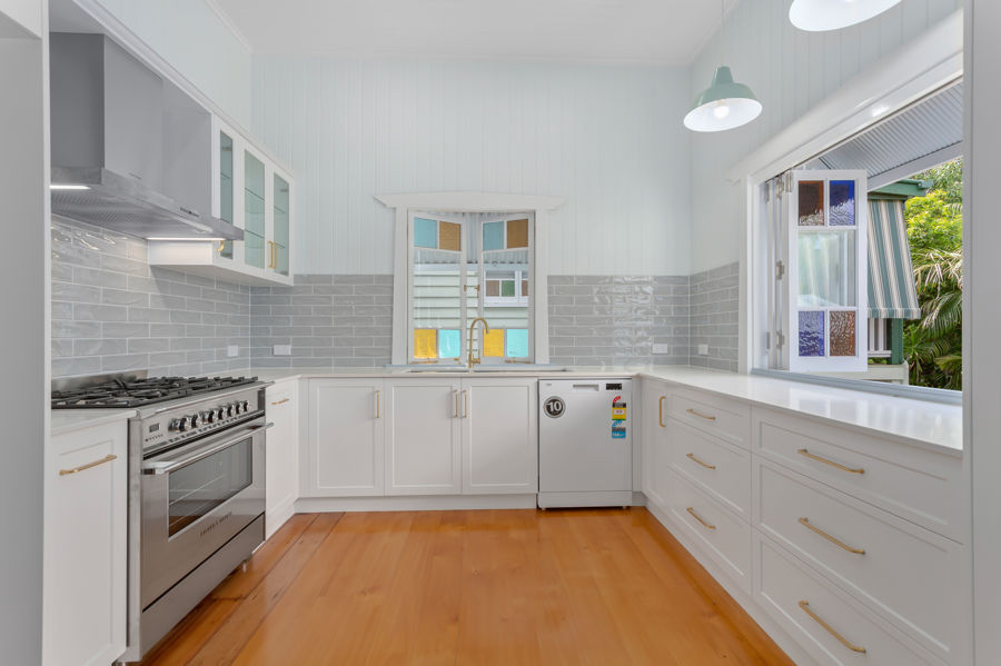 Property in Annerley - Leased