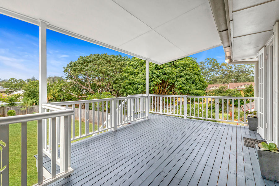 Property in Holland Park West - Leased