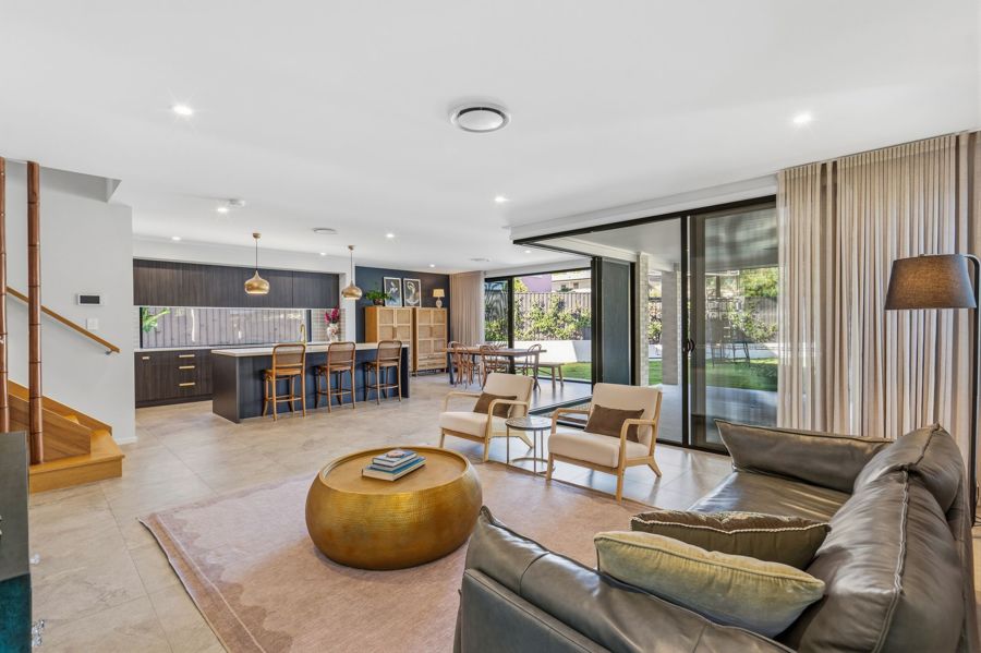Property in Tarragindi - Offers over $3 million 