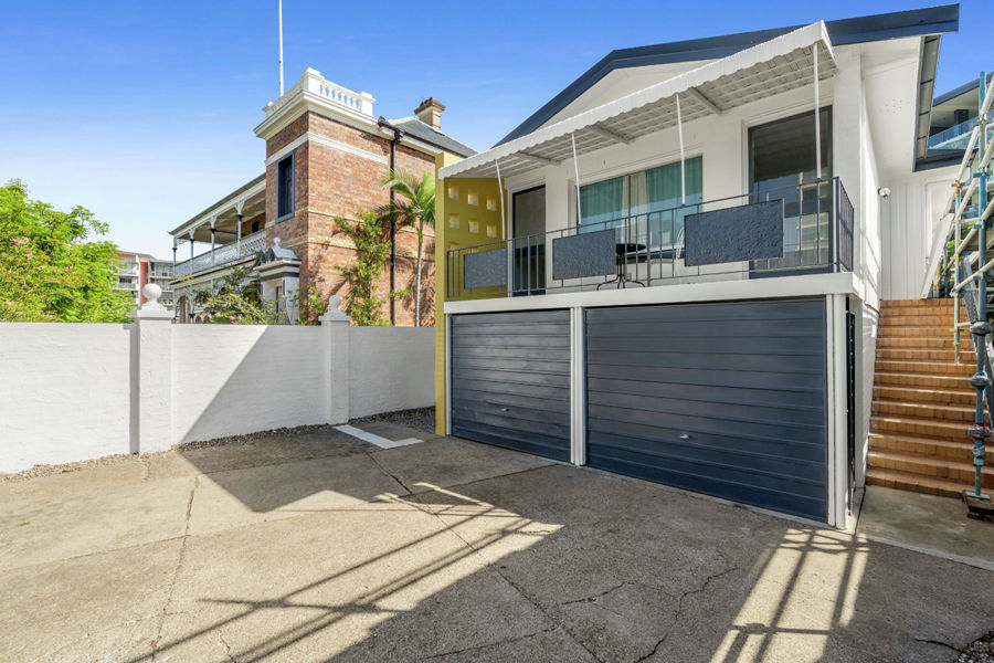 Property in Kangaroo Point - Leased