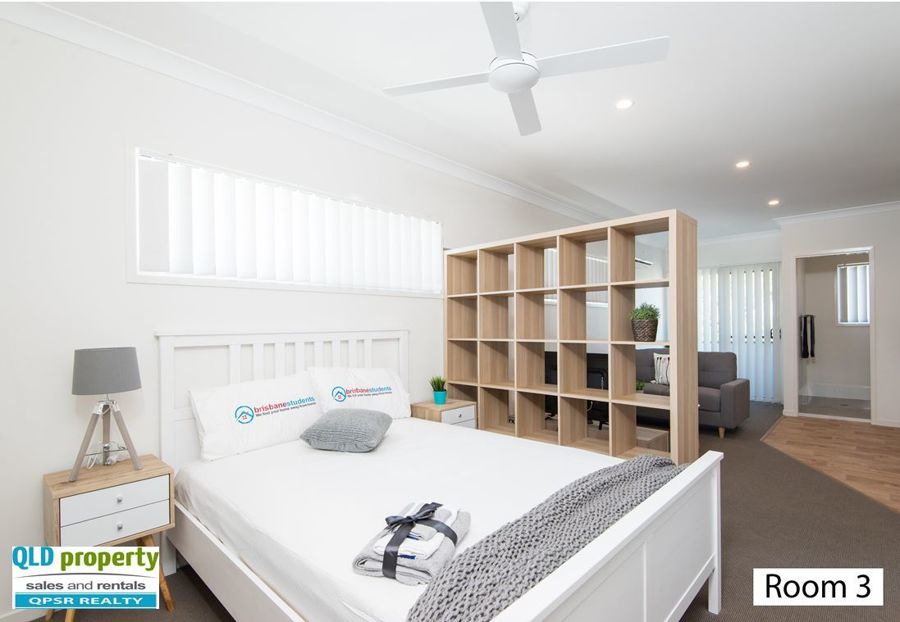 Property in Lota - $455 per week 