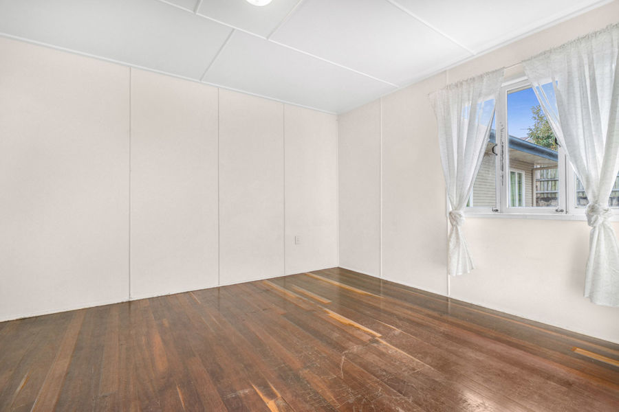 Property in Wooloowin - $450 per week