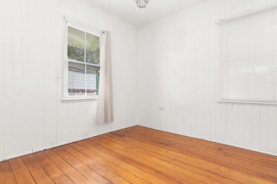 Property in Woolloongabba - $550 per week