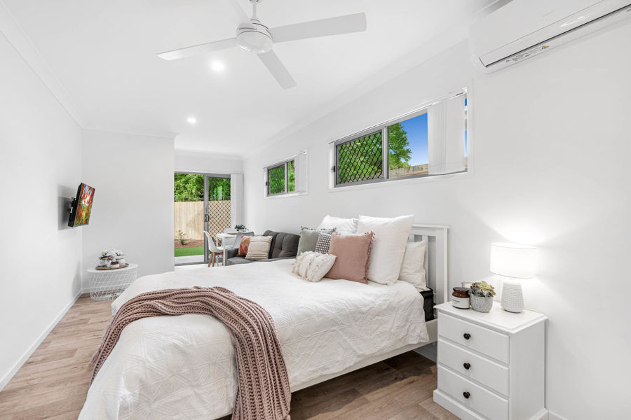 Property in Coopers Plains - $430 per week