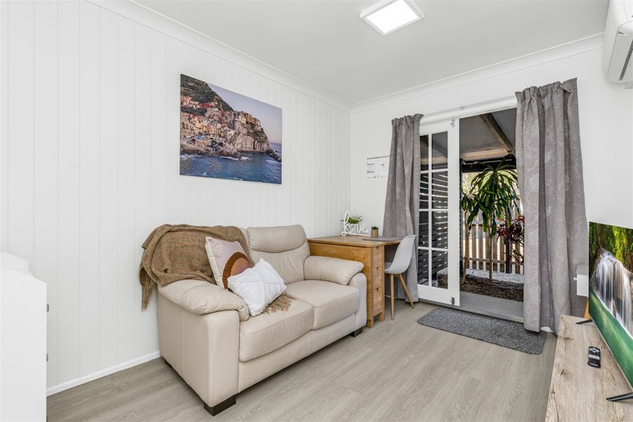 Property in Labrador - $510 per week