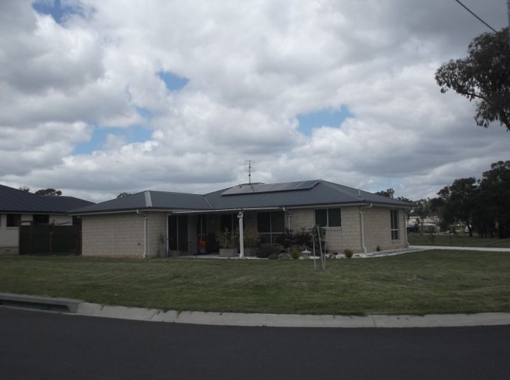 Property in Stanthorpe - Leased