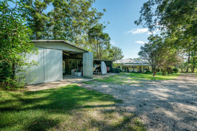 Real Estate in Valla