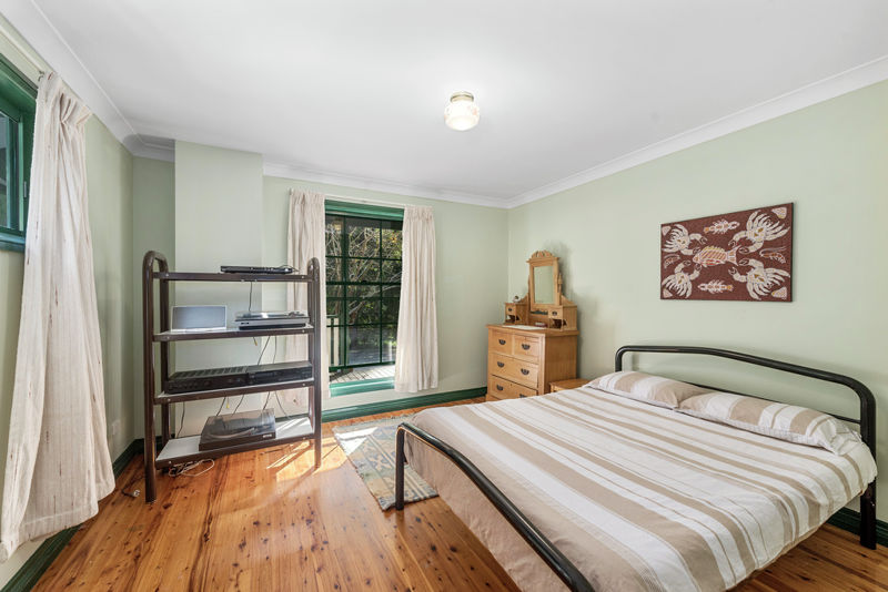 Real Estate in Valla