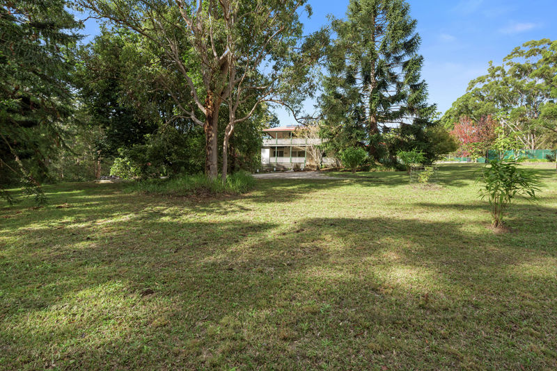 Real Estate in Valla