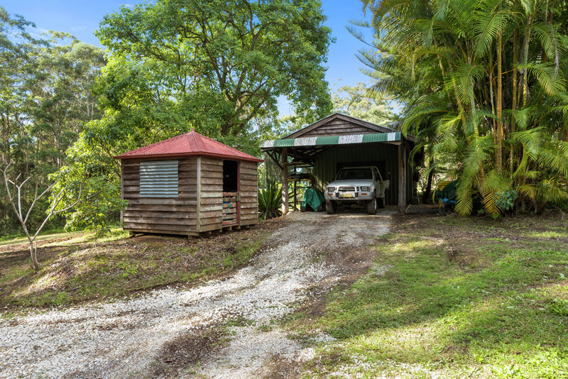 Real Estate in Valla