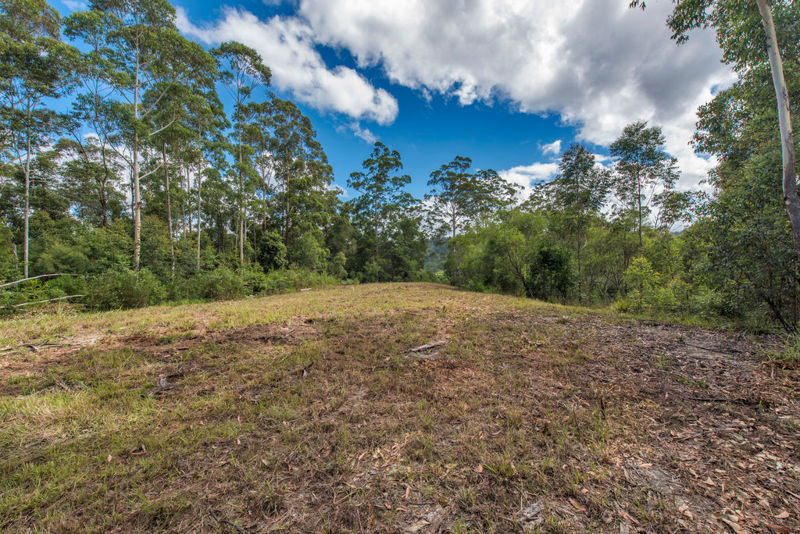 Real Estate in Missabotti