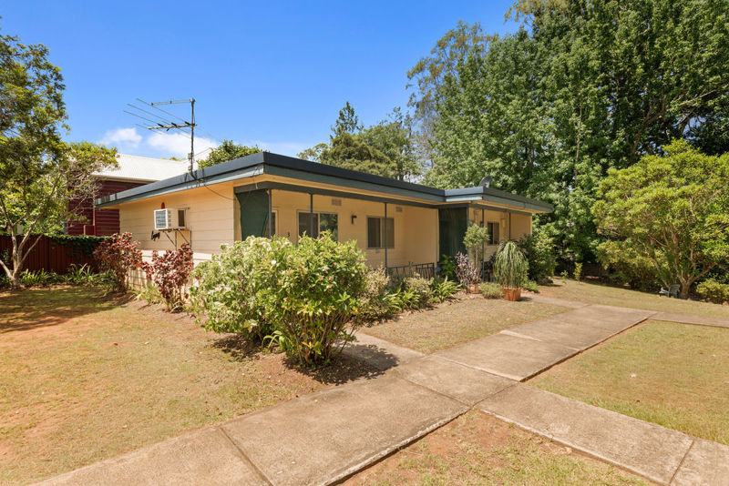 Property in Bellingen - Leased