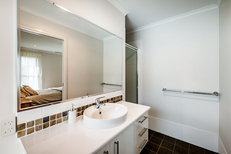 Real Estate in Valla Beach