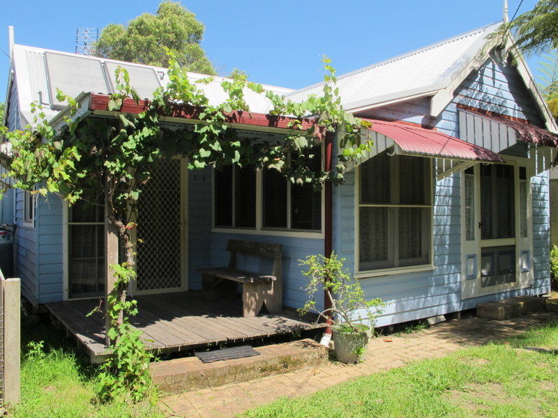 Property in Fernmount - Leased