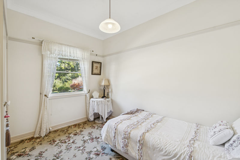 Real Estate in Valla