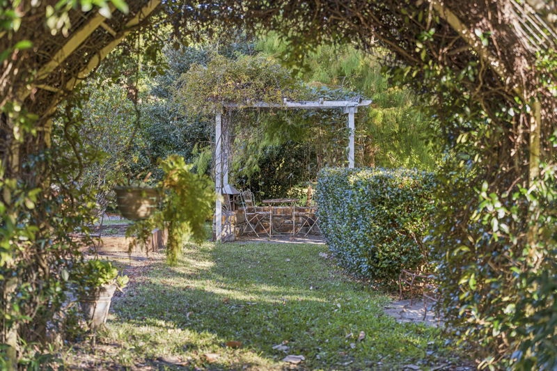 Real Estate in Valla