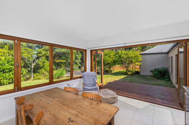 Real Estate in Valla