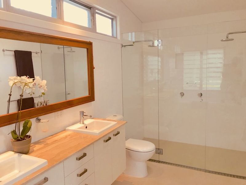 Real Estate in Valla Beach