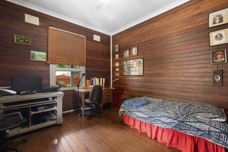 Real Estate in Valla