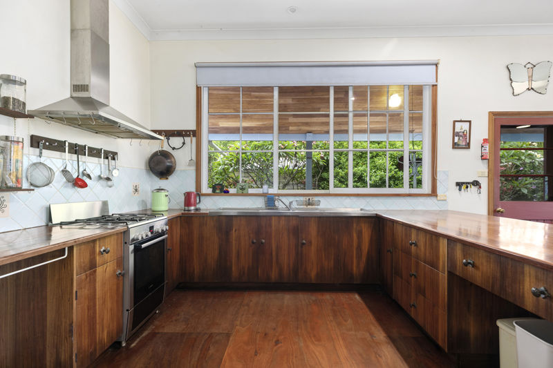 Real Estate in Valla