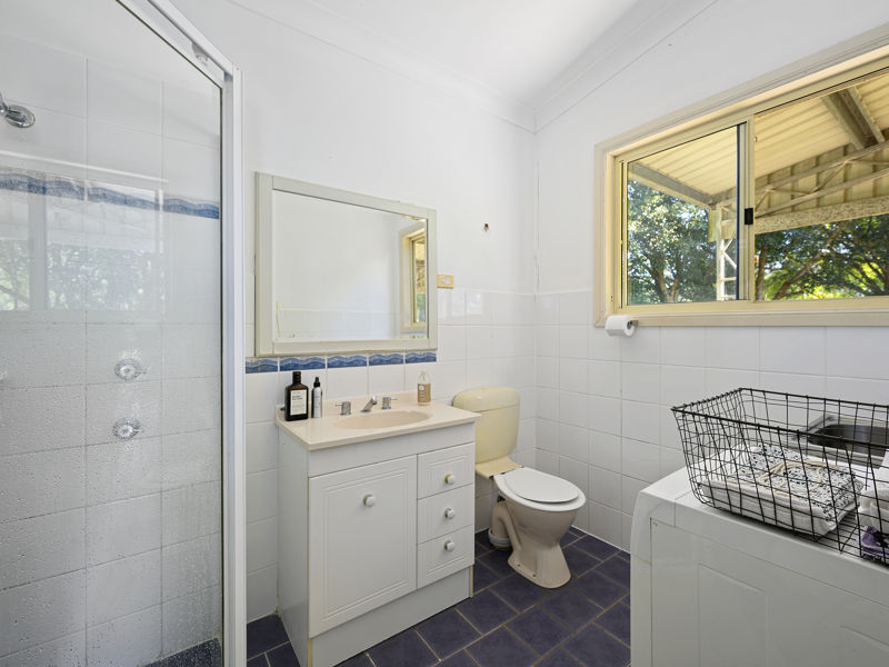 Real Estate in Valla