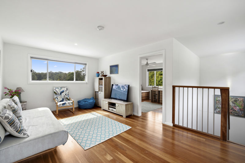 Real Estate in Valla