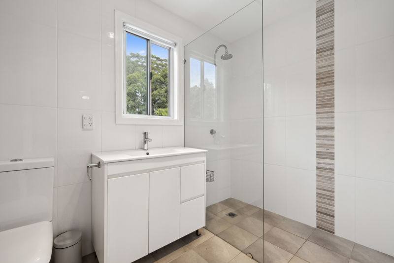 Real Estate in Valla