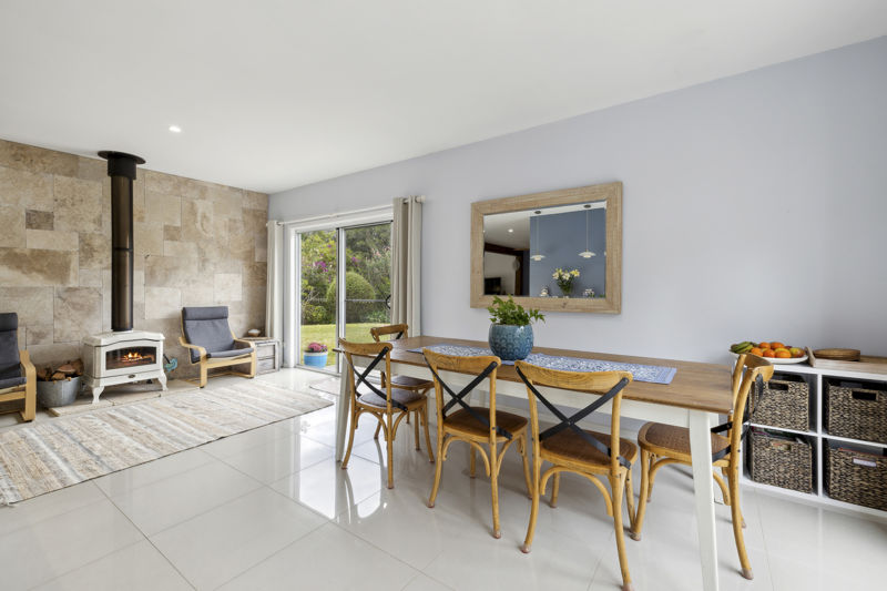 Real Estate in Valla