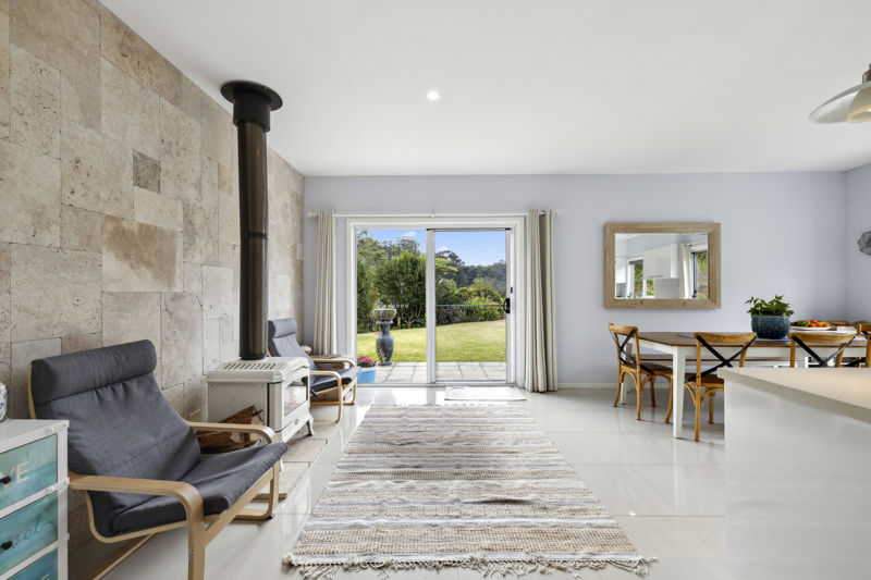 Real Estate in Valla