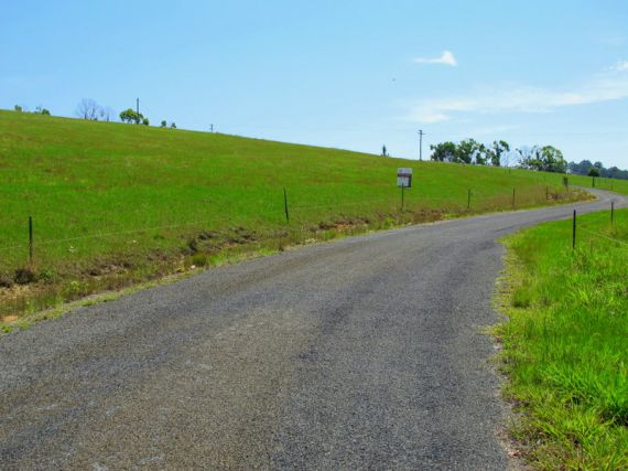 Real Estate in Valla