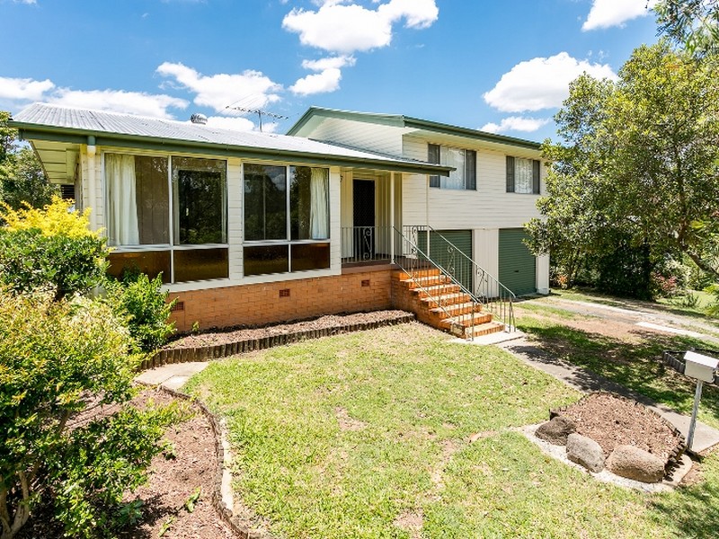 30 Kamarooka Street Beaudesert Queensland House for Sale - RE/MAX Australia